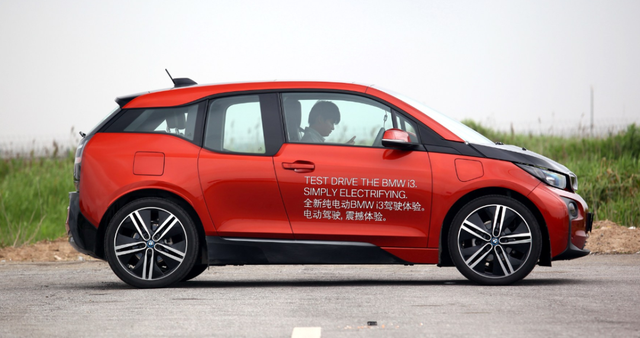 打不过就加入?下一代宝马X5居然要上增程