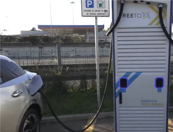 博主驾驶中国电车横跨欧洲:700多公里充电1000多元 比油车还费钱