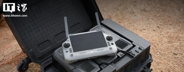 77115元,大疆发布DJI Matrice 400电线级避障长续航飞行平台