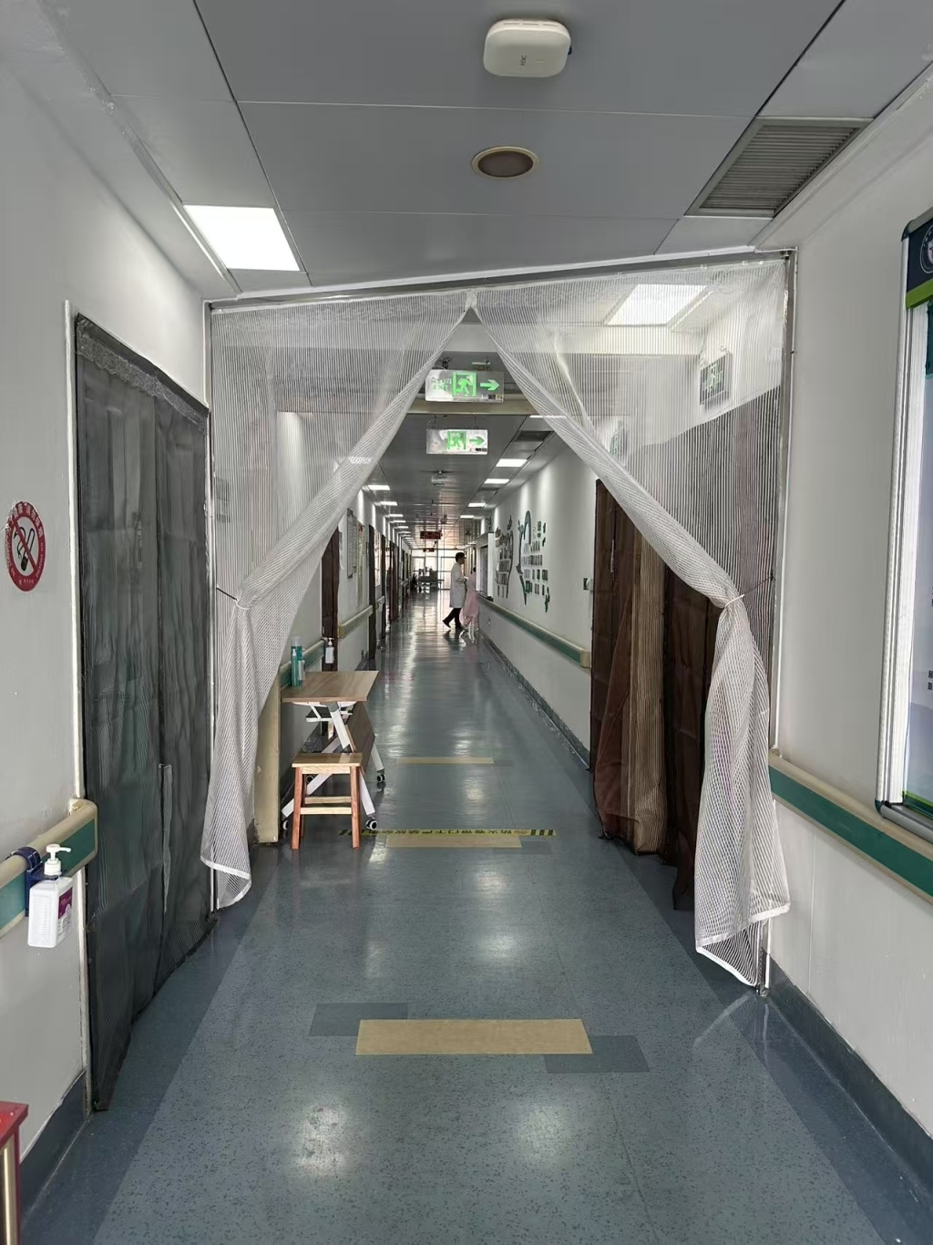 乐从医院针对基孔肯雅热患者设立的感染院区