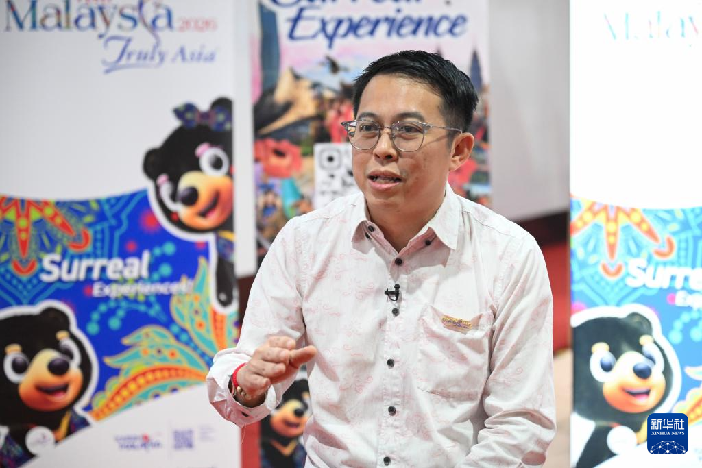10月1日，马来西亚国家旅游局副局长李泰康在吉隆坡接受新华社记者专访。新华社记者 毛鹏飞 摄