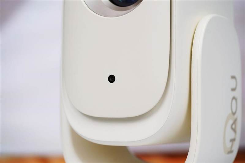 千元投影新卷王!哈趣Q1 Max评测:这是一台Z世代租房党的居家新玩物