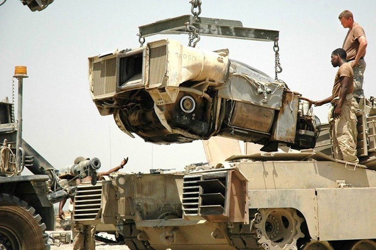 AGT1500燃气轮机作为M1“艾布拉姆斯”的招牌配置,响应速度快、恶劣条件下启动可靠一直是其卖点,但高昂的成本和巨大的燃料消耗让美军也难以接受