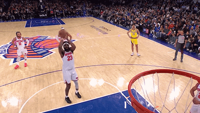 真硬啊!狂砍56分18板8助!又要抢七