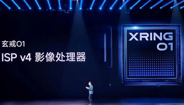 雷军扬眉吐气:使用自研3nm芯片的15S Pro,好评率居然100%