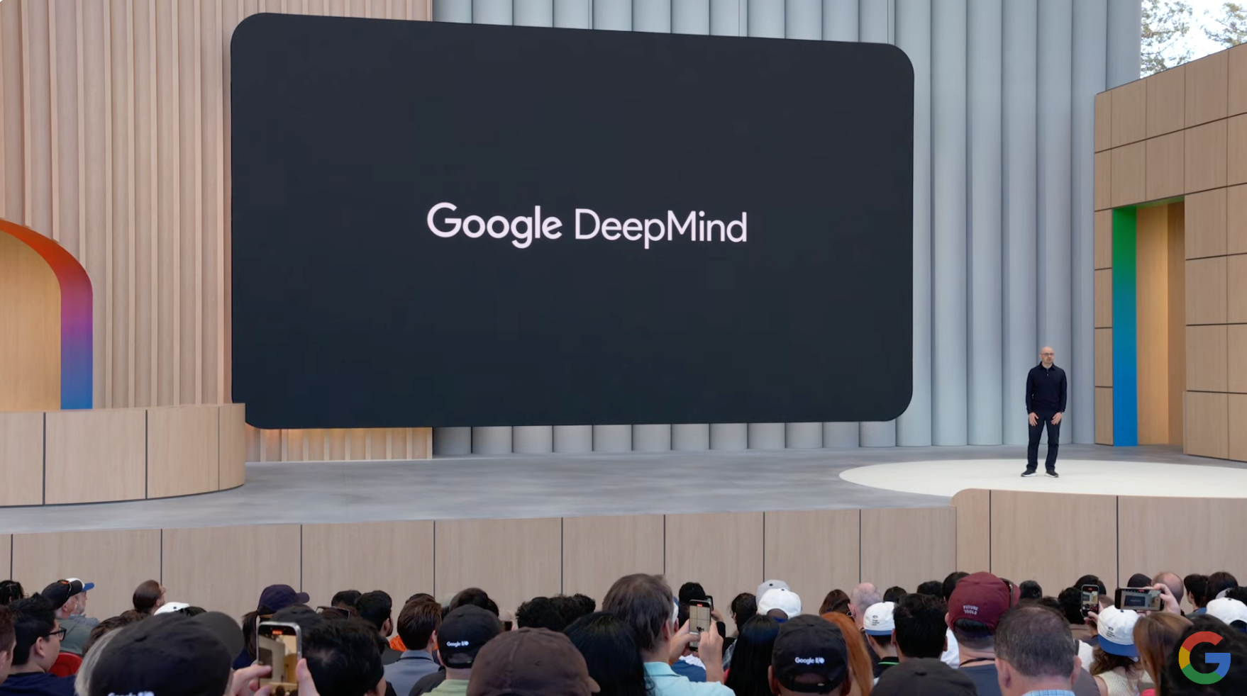 抢跑GPT-5!Google 发布最强 AI 全家桶,史上最贵 AI 会员定价 1800 元/月