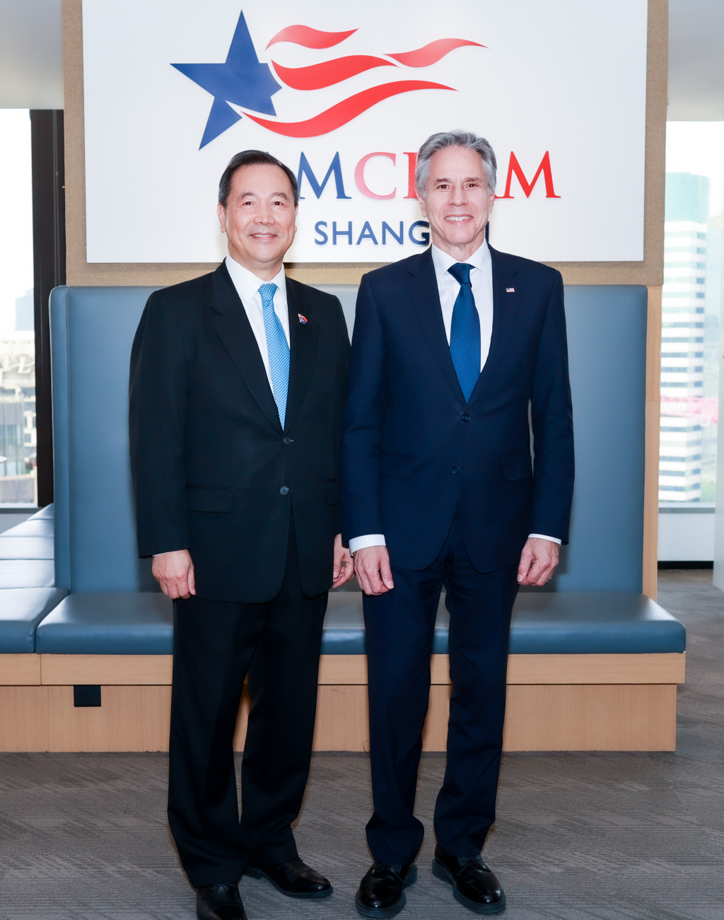 郑艺与美国前国务卿布林肯