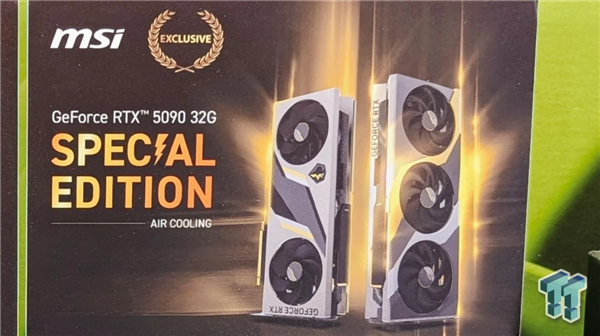 微星推出特别版RTX 5090显卡:配备5个风扇!