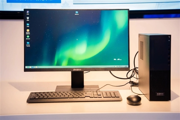 软通华方天曜W600信创台式机量产:华为麒麟9000C 20秒极速开机