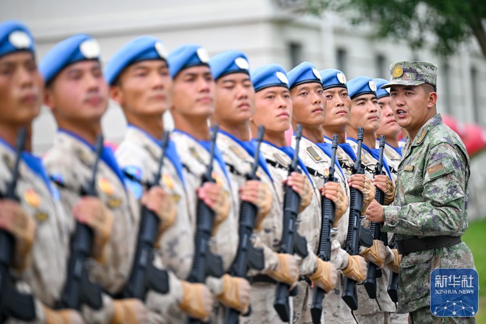 ↑ 参阅队员在进行训练（8月12日摄）。新华社记者 张铖 摄