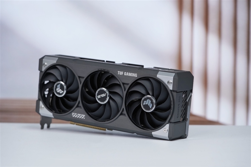 Blackwell的甜点来了!NVIDIA RTX 5060 Ti首发评测:8GB疯狂爆显存 16GB正好