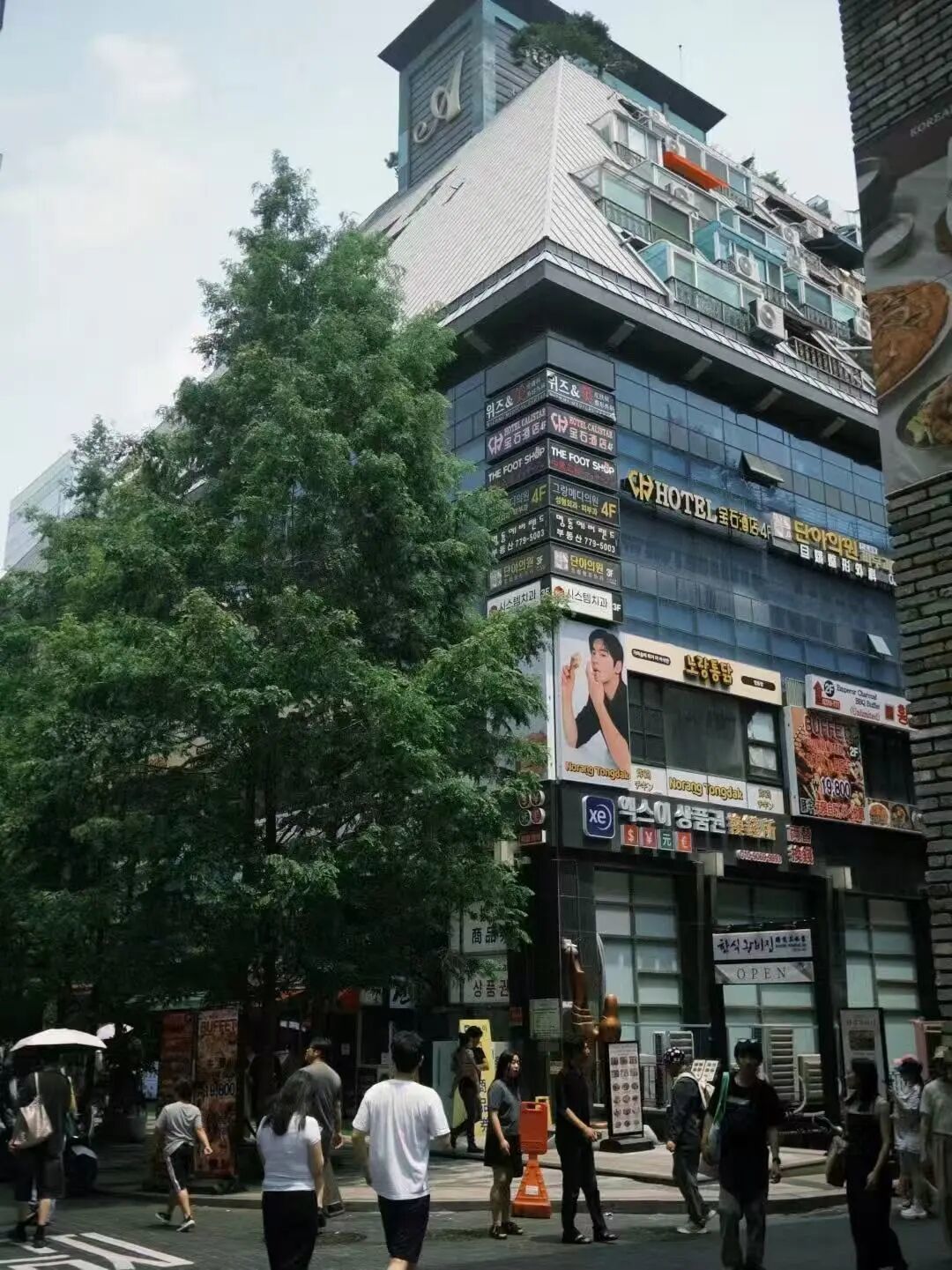 当日，孟圆拍摄的韩国街景。（图/受访者供图）