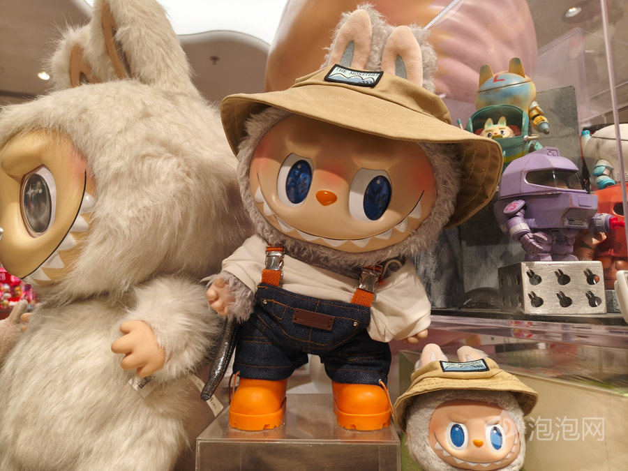 REDMI K80至尊版评测:狂暴双芯,旗舰体验全面升级