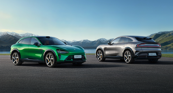 雷军现场拿小米YU7对比Model Y:三大版本完胜 还更便宜