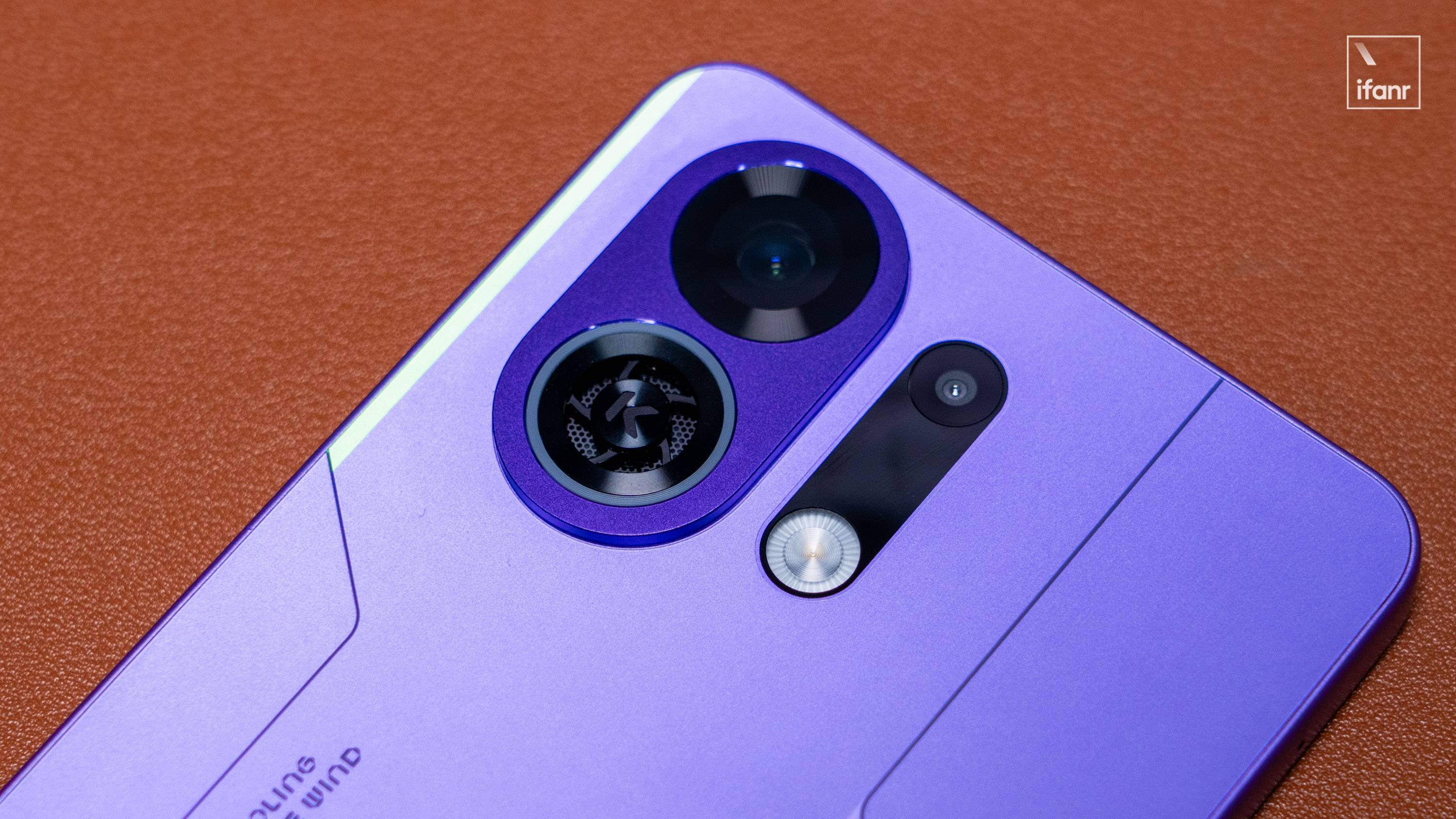 OPPO K13 Turbo Pro 发布:1999 元起售!给性能机加风扇,真的有用吗?