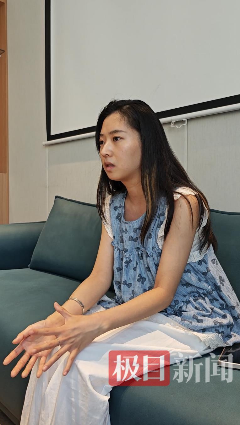 “罗大美”妹妹接受极目新闻记者采访