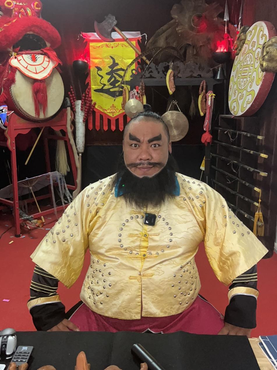 张佳思演出的其他角色(图源受访者)