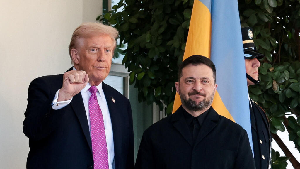 10月16日,在与普京通电话后,特朗普不向乌提供战斧巡航导弹。路透社