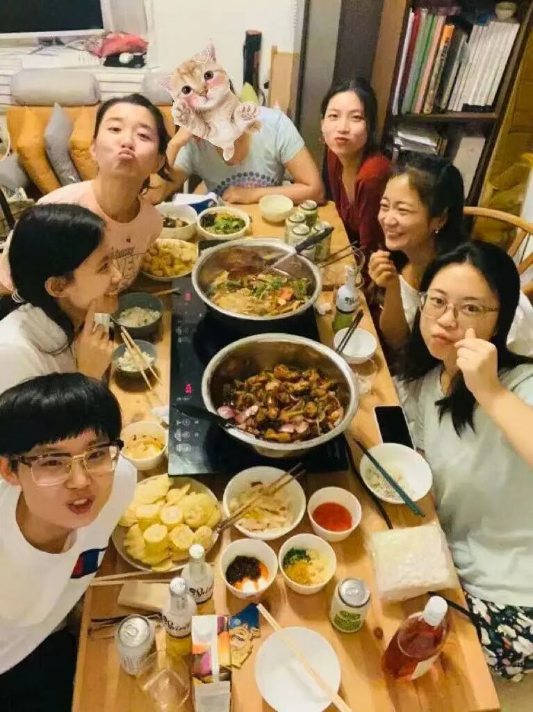 Cathy 小小客厅里的幸福聚会