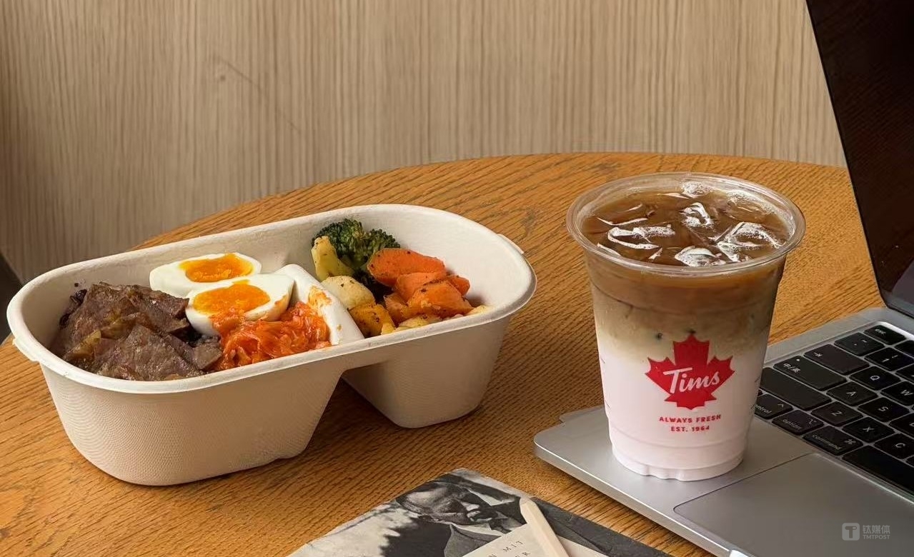 Tims天好咖啡推出“288有料能量碗”，重构咖啡馆午餐场景 ｜ 独家