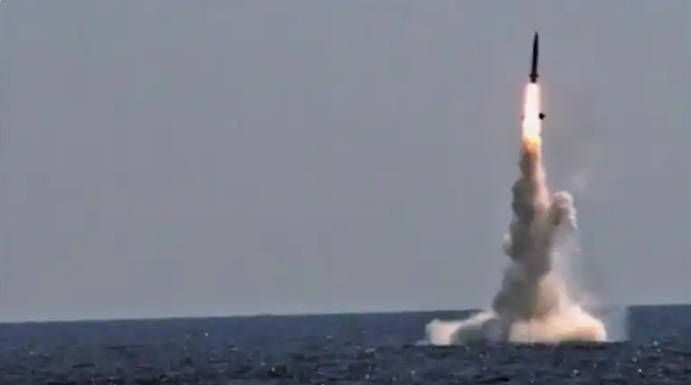 韩国已经试射“玄武-4-4”潜射导弹,具备一定的水下非核战略打击能力。