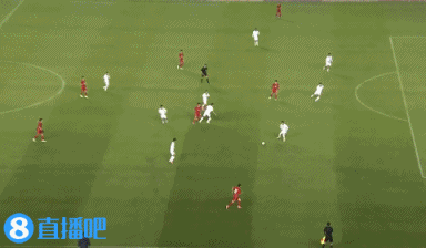 国少连丢两球,遭越南绝平!