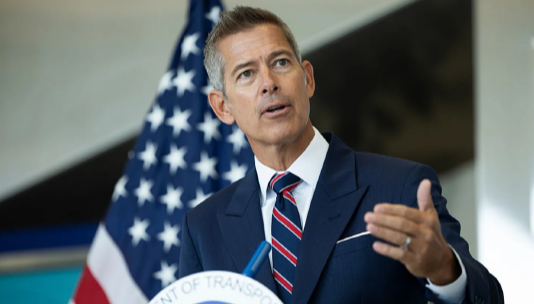 △美國交通部長達菲(資料圖)
