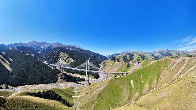 影翎Antigravity A1首发评测:飞行精准,避障灵活,玩法拉满了