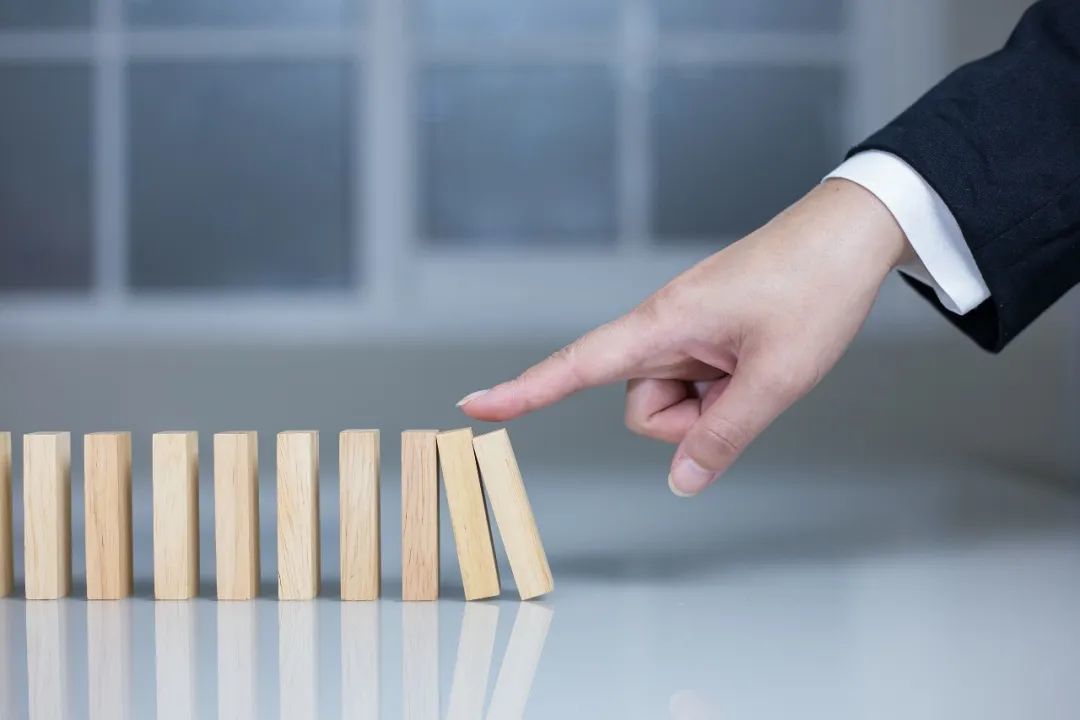 移动互联网时代，党员干部如何科学应对网络舆情？