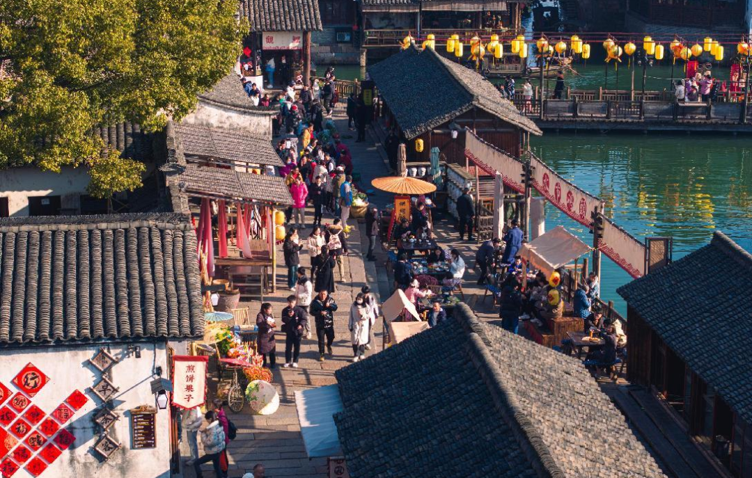 乌镇西栅景区水上集市。（图/乌镇景区）