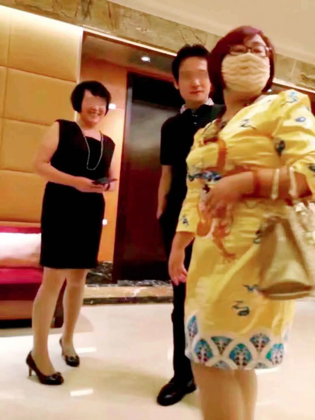 右一戴口罩者为钱志敏。图/受访者提供