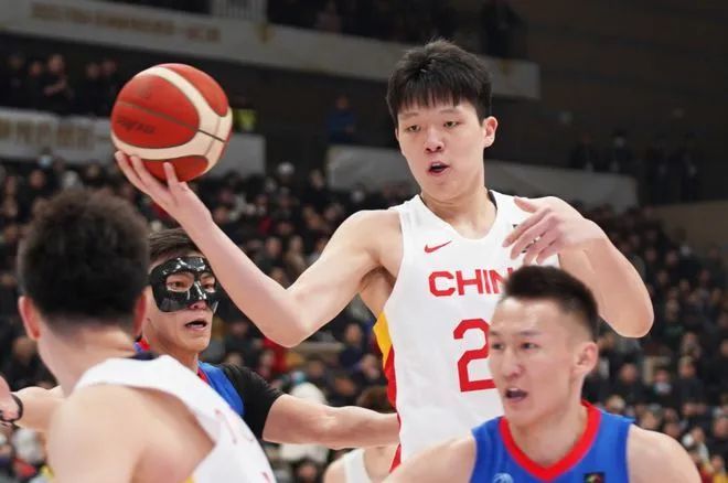 中国男篮短训营名单出炉 两大状元携手入围,杨瀚森备受期待