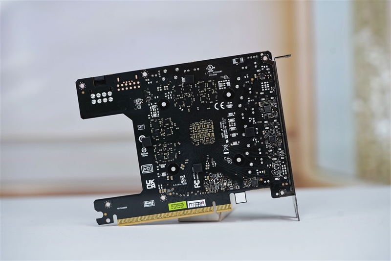 映众RTX 5060曜夜显卡评测:RTX 4060的价格 性能强于RTX 4060 Ti