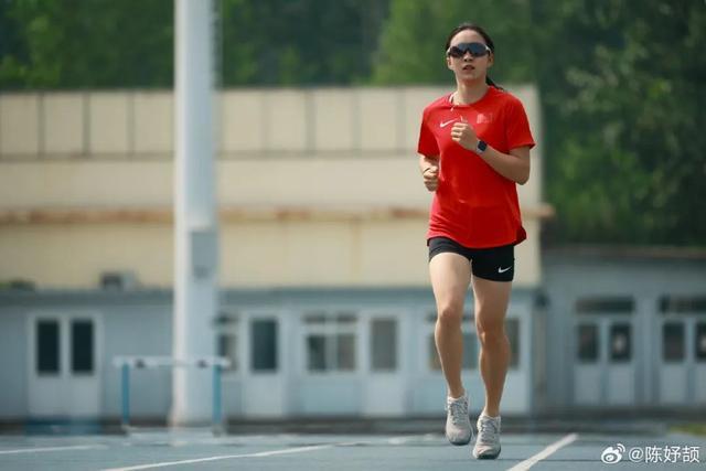 16岁的陈妤颉,亚洲第一