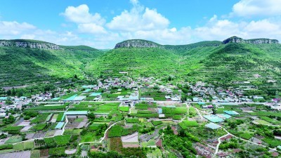 俯瞰枣庄乡村风光。 资料图片