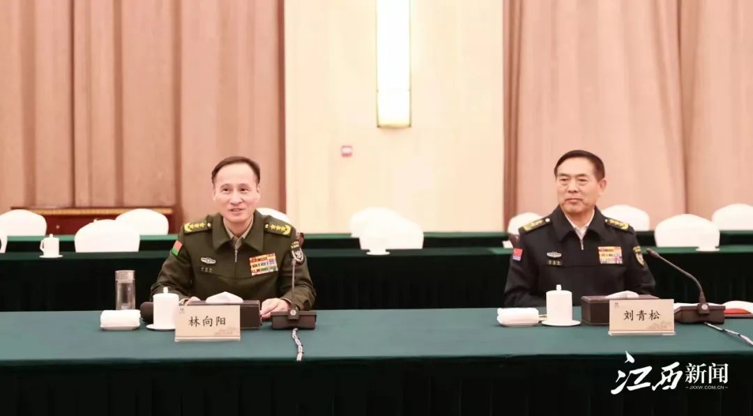 江西省委书记、省长率团跨省,和东部战区司令员、政委座谈_凤凰网