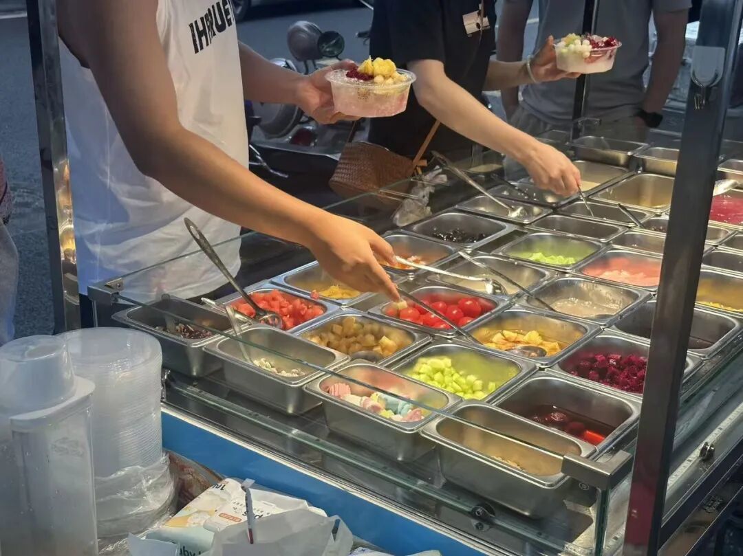 林殊的擺攤日常 / 受訪者供圖