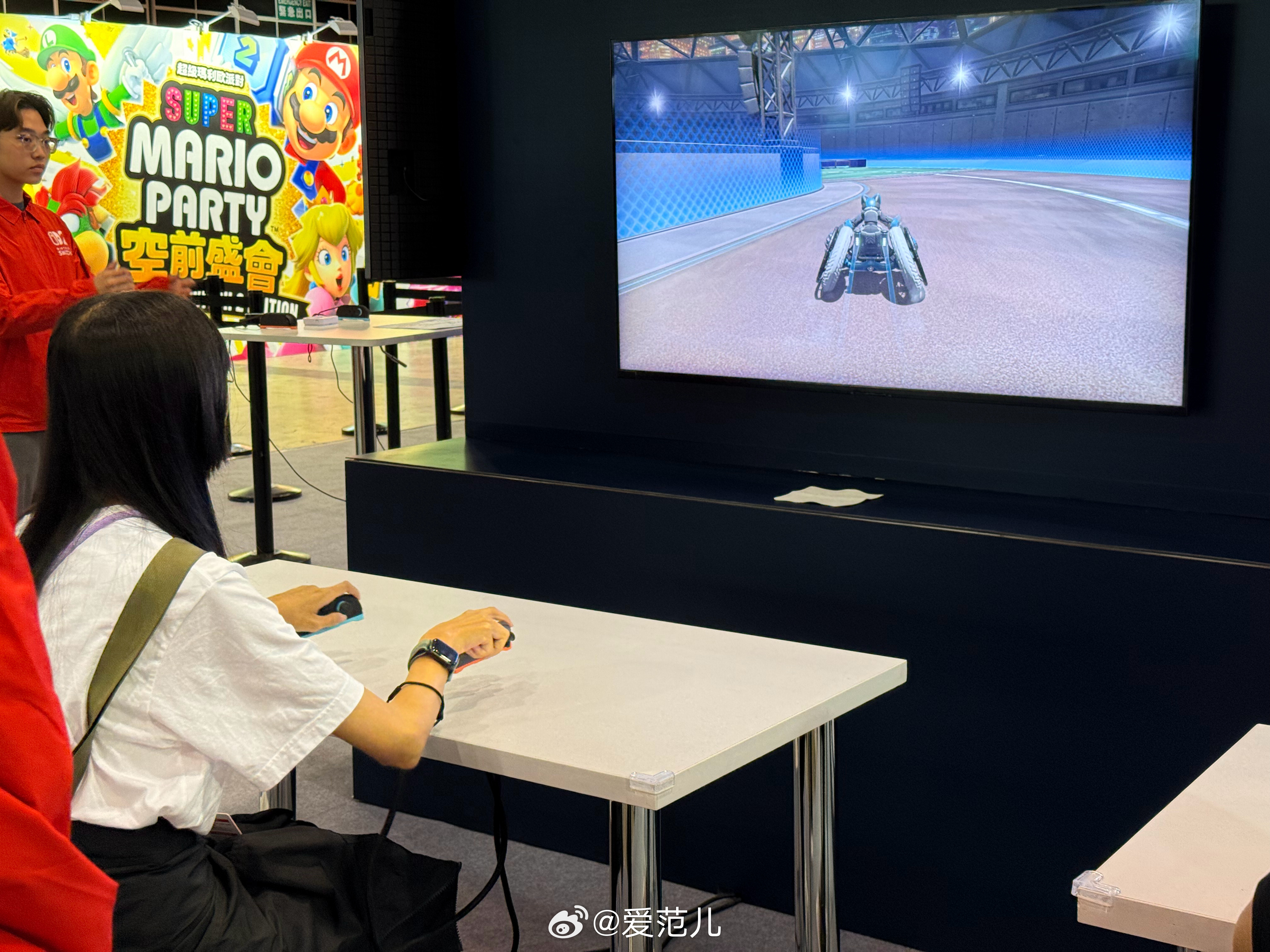 我们提前玩到任天堂Switch 2 啦[彩虹屁] 爱范儿参加了任天堂