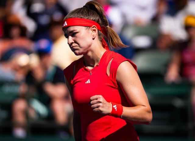 法网爆大冷!1-2:前赛会亚军轰然倒下,NO.52创历史、首胜TOP20