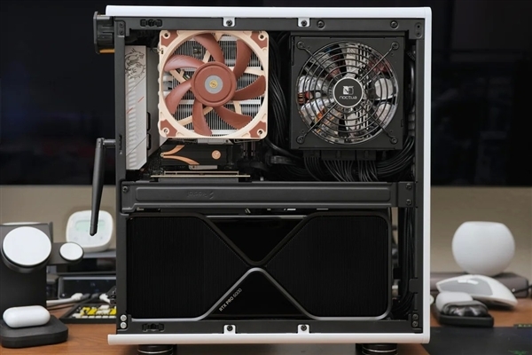 96GB显存要9万元!RTX PRO 6000专业卡首测:只比5090快了区区9%