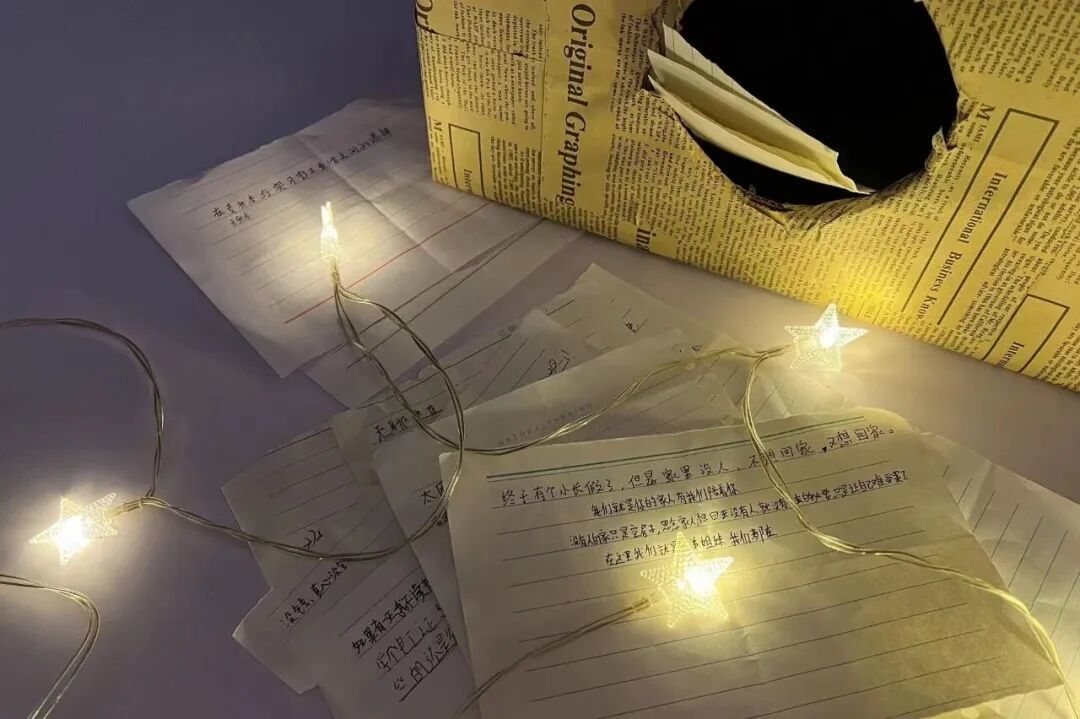 学生的随堂写作。(图/受访者提供)