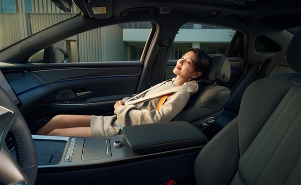 19.48万起!比亚迪汉L新车色上市:智能OTA全新升级