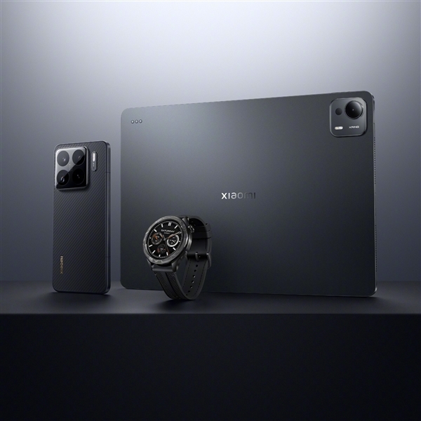 雷军用上玄戒芯片三件套:小米15S Pro、小米平板7 Ultra、小米手表S4