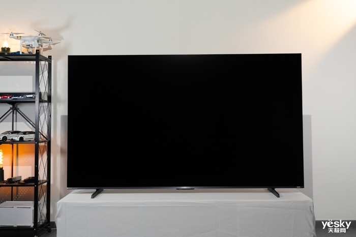 海信小墨E5Q Pro评测:AI赋能画质与体验升级,客厅秒变世俱杯赛场