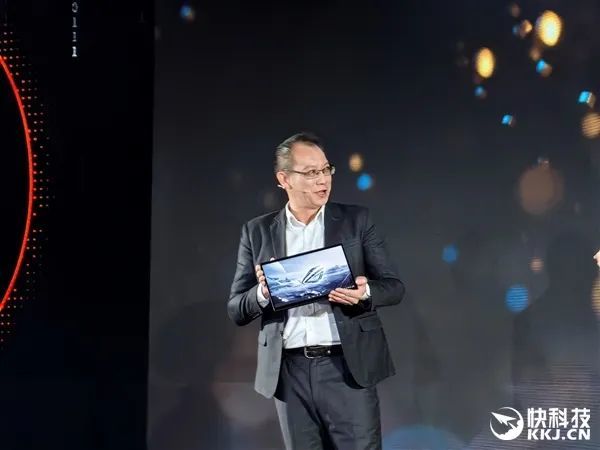 AMD雄起！AI PC确凿作念起来了 苏姿丰亲临中国盛赞