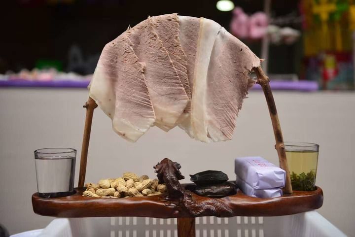 图为李庄白肉。 （李庄古镇景区管委会供图）