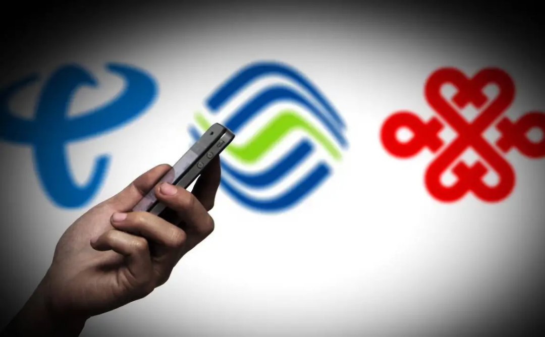 苹果全球产品营销副总裁到访爱范儿/雷军闪现武大秀小米 YU7 樱花照/格力辟谣明珠电动车