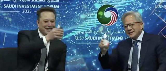 价值6万亿美元的对话!马斯克:钱没意义了,黄教主沉默了10秒