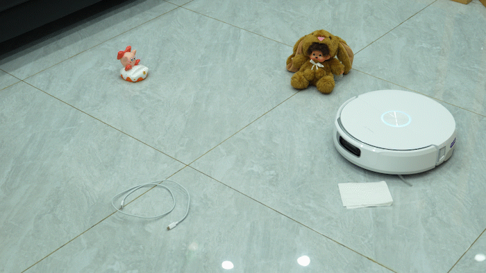 一台顶三台!云鲸逍遥002 AI活水履带洗地机器人让你彻底“躺平”清洁~