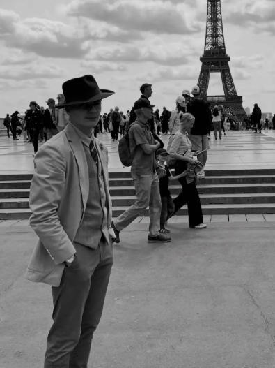 ▲佩德罗表示,自己平常也会这样穿着